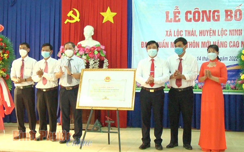 Lộc Thái đón nhận bằng công nhận đạt chuẩn nông thôn mới nâng cao