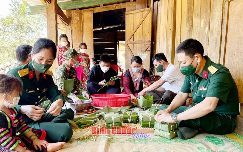 Mang xu&acirc;n đến mọi nh&agrave;