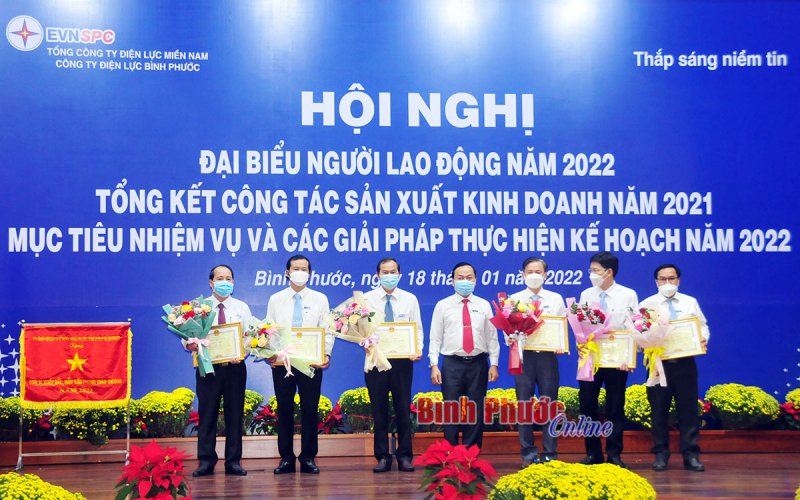 Năm 2021, Công ty Điện lực Bình Phước nộp ngân sách Nhà nước 67 tỷ đồng