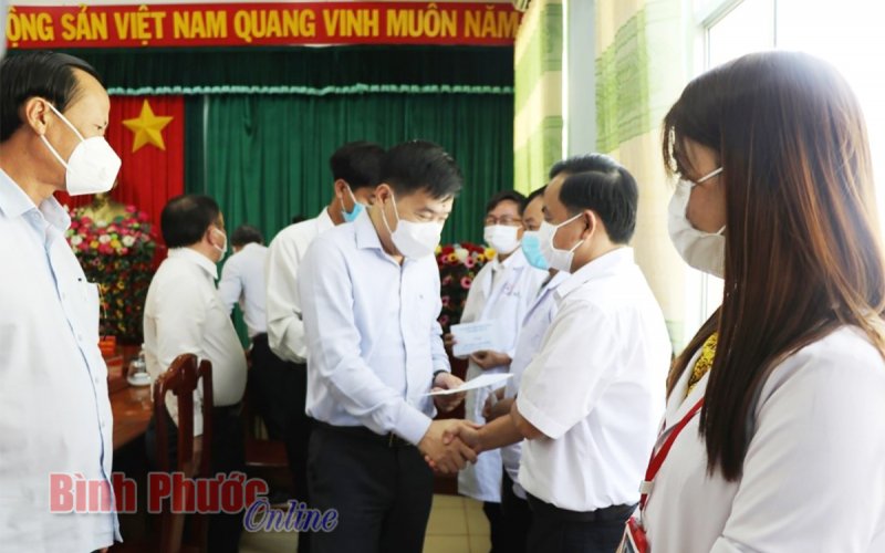 Nêu cao tinh thần trách nhiệm trong phòng chống dịch