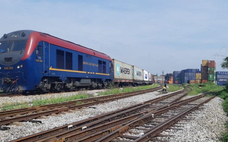 Ngành đường sắt tiếp tục chuyển trọng tâm sang vận tải hàng hóa