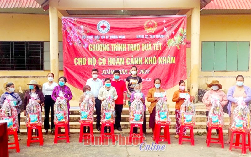 San sẻ yêu thương ngày giáp tết