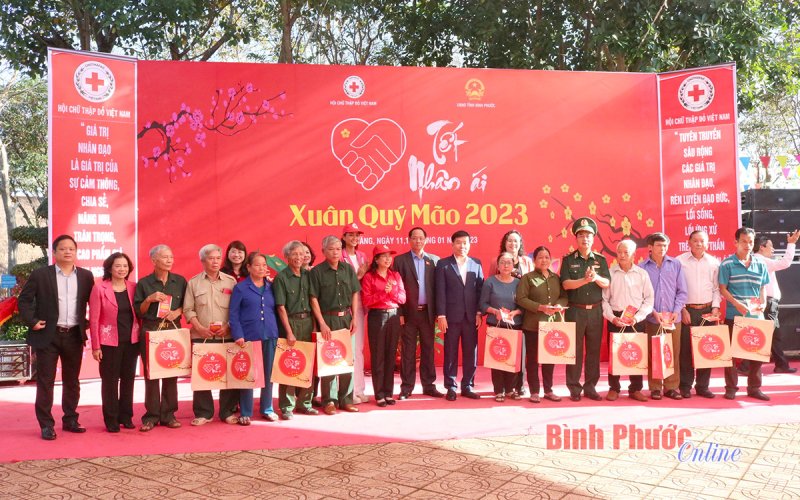 Bình Phước: Ấm áp chương trình “Tết Nhân ái” Quý Mão 2023
