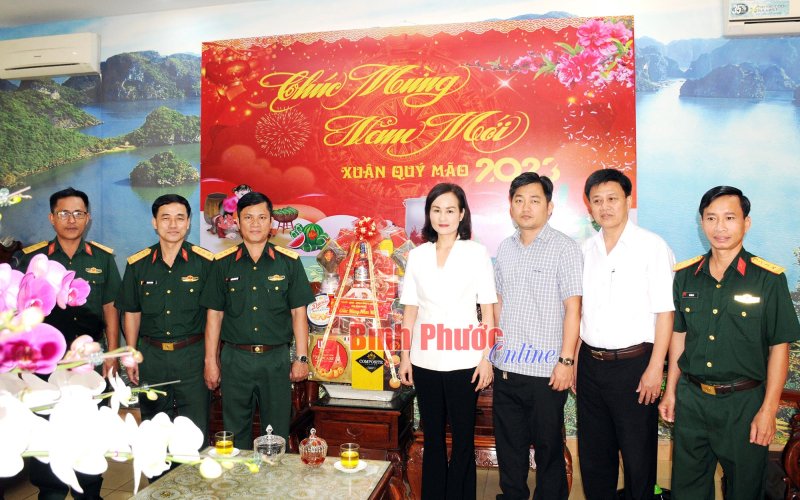 Chủ nhiệm Ủy ban Kiểm tra Tỉnh ủy thăm, chúc tết tại huyện Đồng Phú