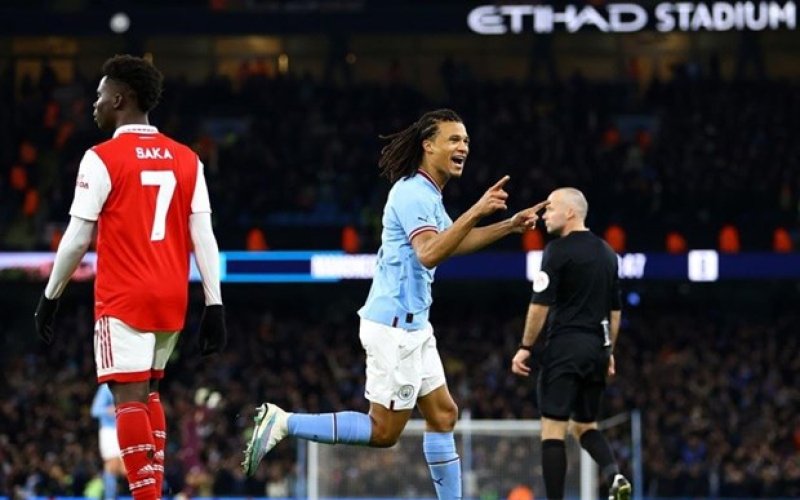 Đánh bại Arsenal, Man City thẳng tiến vào vòng 5 FA Cup