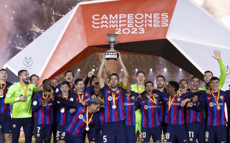 Đánh bại Real Madrid, Barcelona giành Siêu cúp Tây Ban Nha
