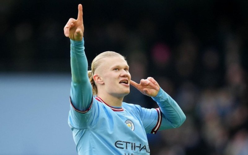 Haaland phá sâu kỷ lục lập hat-trick ở Ngoại hạng Anh