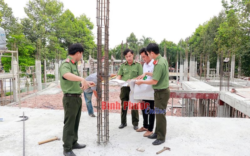 Lặng thầm góp sức cho những chiến công