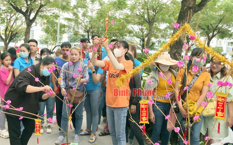 S&ocirc;i nổi c&aacute;c hoạt động &ldquo;Tết sum vầy&rdquo;