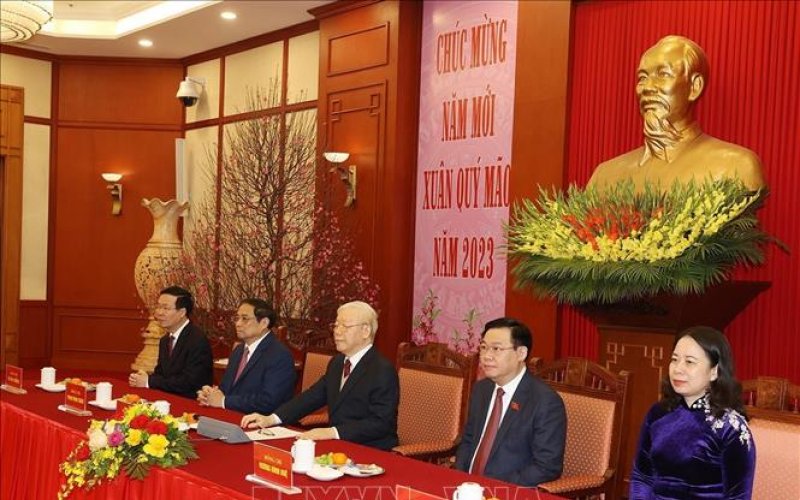 Tổng Bí thư chúc Tết các đồng chí lãnh đạo và nguyên lãnh đạo Đảng, Nhà nước