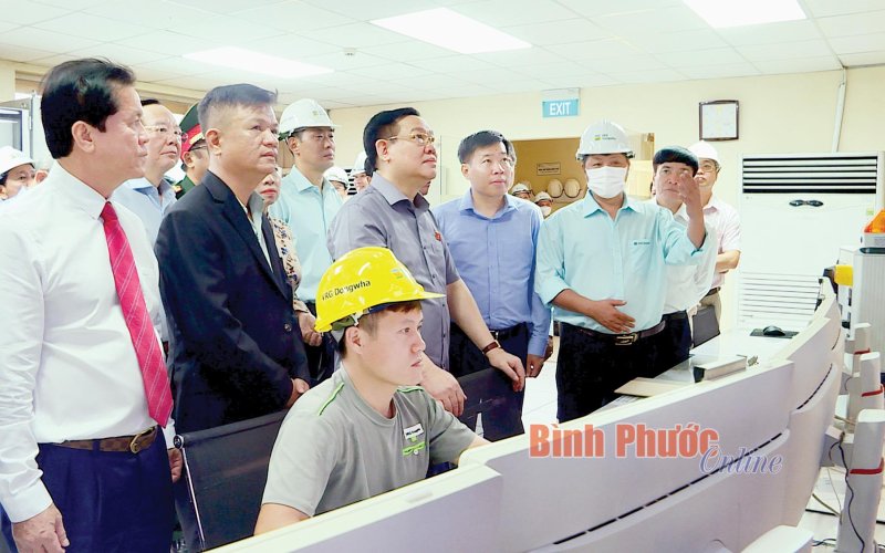 Vững vàng vượt thách thức