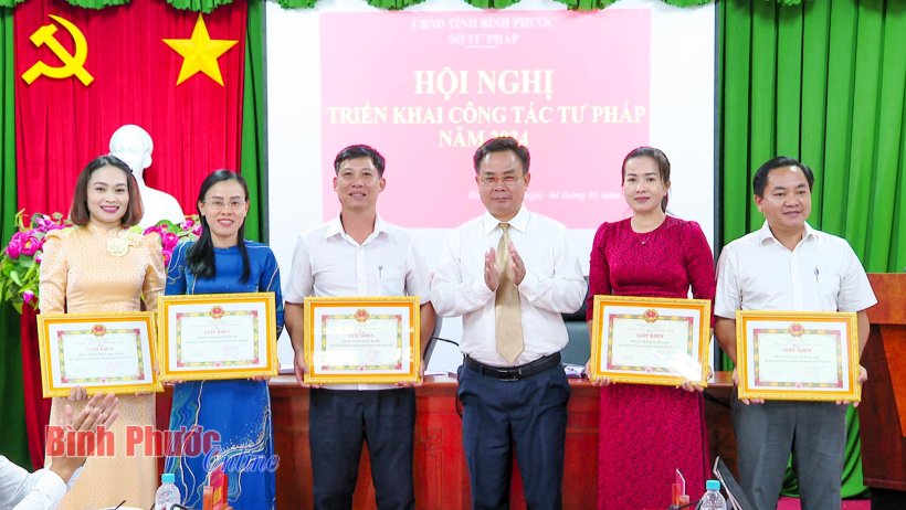 Bình Phước: Năm 2023, ngành tư pháp phổ biến, giáo dục pháp luật cho gần 514 ngàn lượt người