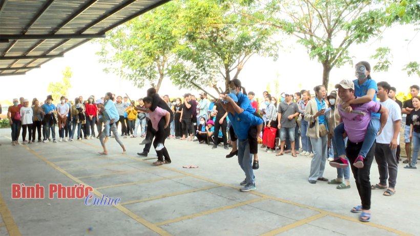 Bình Phước: Sôi nổi hoạt động vui tết cho công nhân lao động 