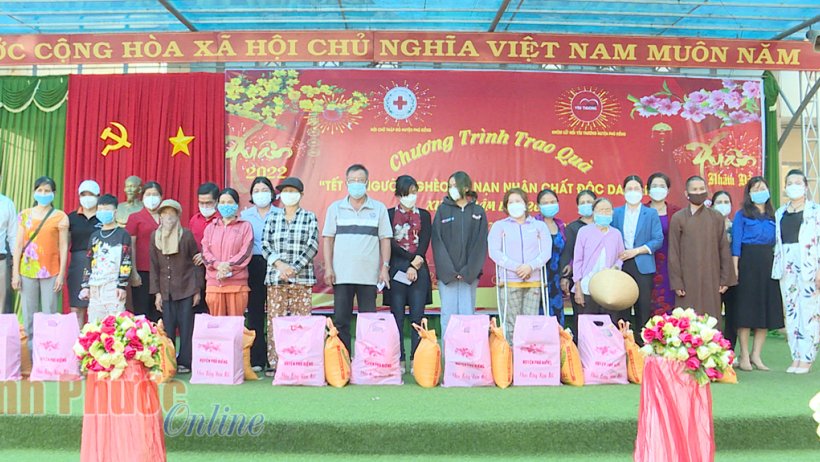  Bình Phước: UBMTTQVN tỉnh kêu gọi ủng hộ “Tết vì người nghèo”