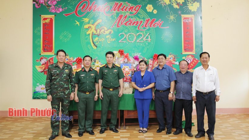 Chủ tịch UBND tỉnh Trần Tuệ Hiền thăm, chúc tết tại Bù Gia Mập