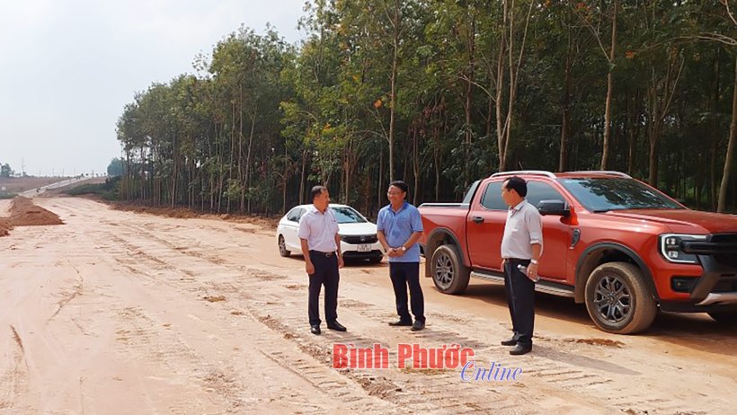 Đẩy nhanh tiến độ để đón xuân