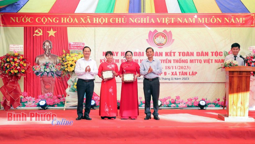 Điểm sáng trong công tác mặt trận