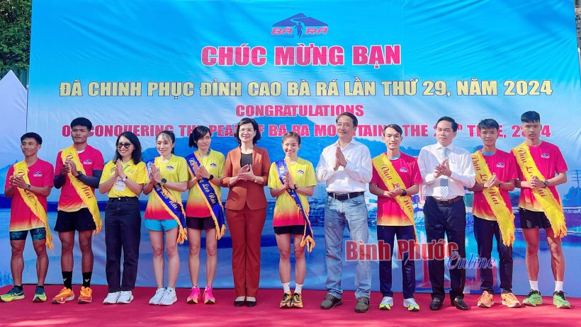 Hoàng Nguyên Thanh tiếp tục ngự trị ngôi ‘Vua leo núi Bà Rá’ năm 2024