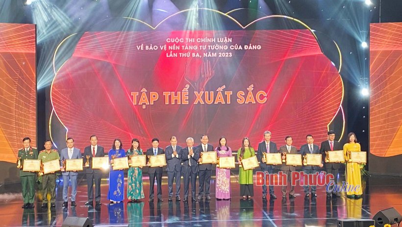 'Ði trước mở đường' trong bảo vệ nền tảng tư tưởng của Ðảng