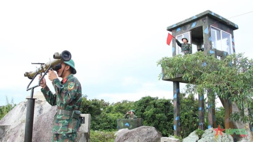 Lính canh trời ở đảo Cù Lao Chàm