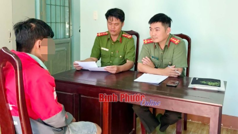 Lộc Ninh: Xử lý trường hợp sử dụng hình ảnh lực lượng vũ trang trái phép