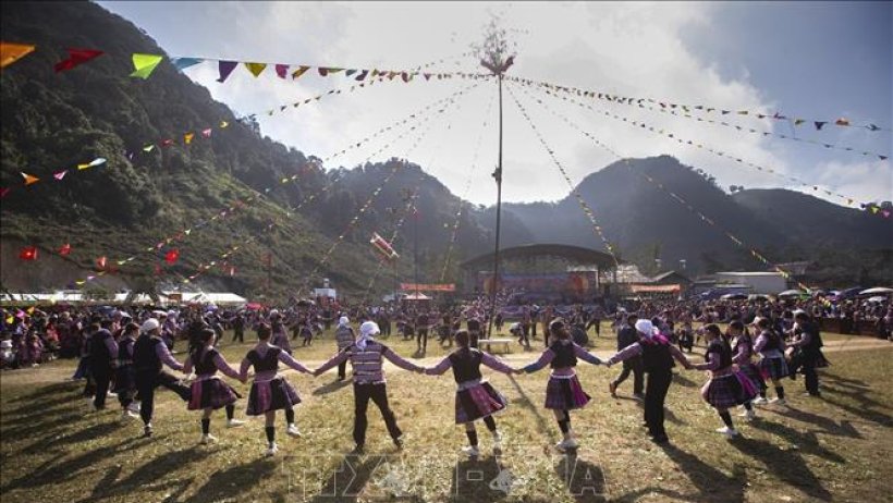 Tưng bừng lễ hội Gàu Tào, bảo tồn nét đẹp văn hóa của người Mông
