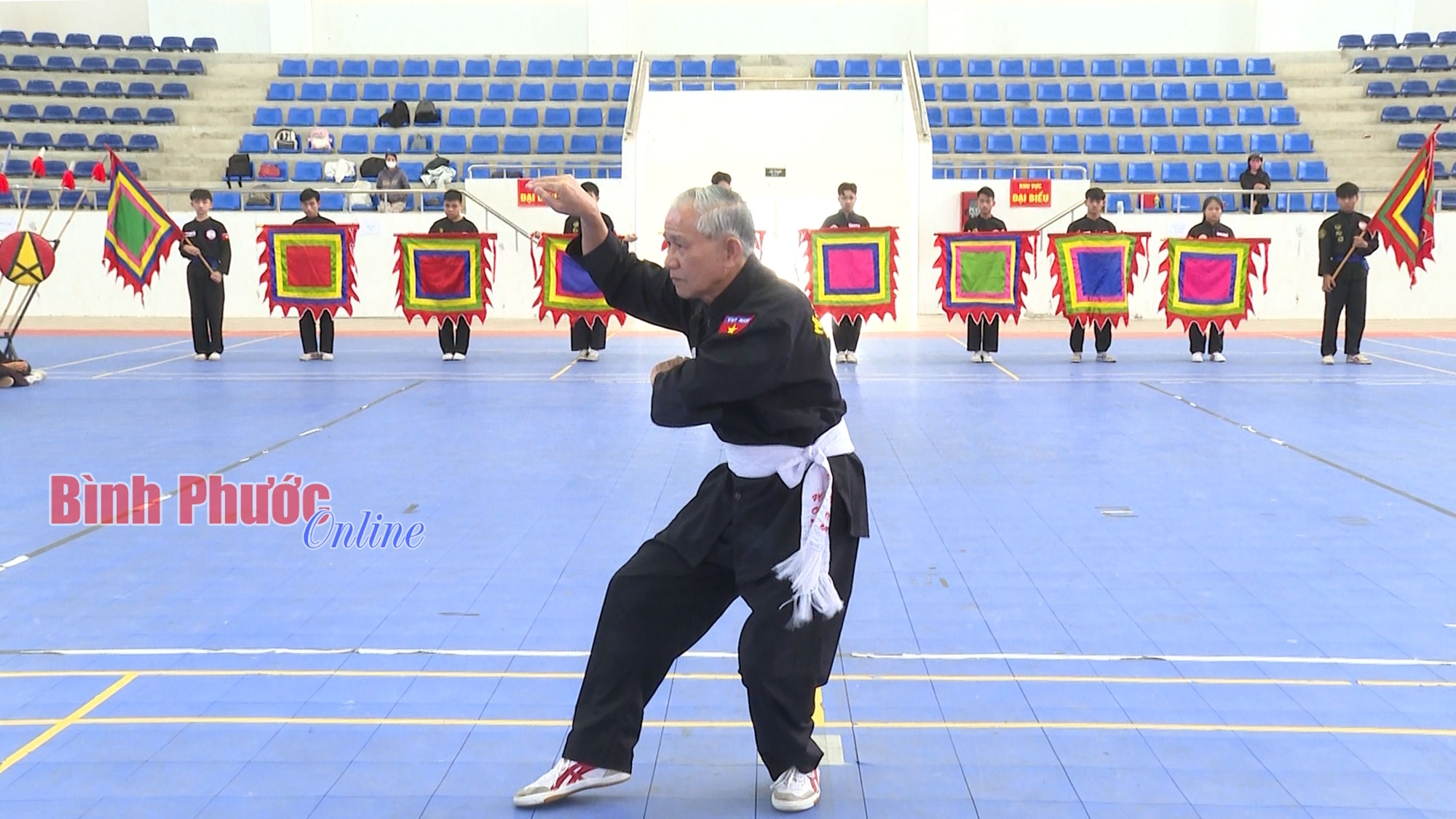 Ngày xuân với Xà quyền