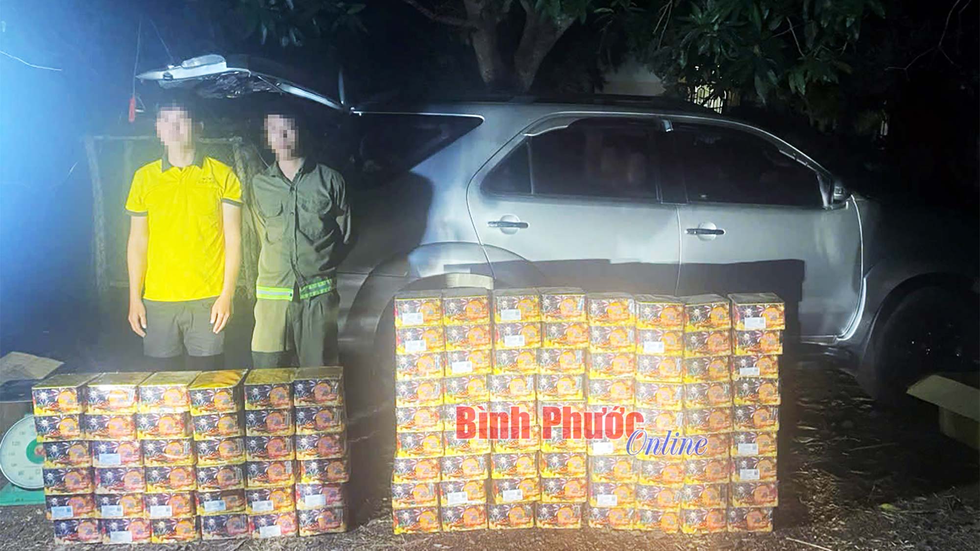 Phát hiện vụ vận chuyển 190,5 kg pháo lậu