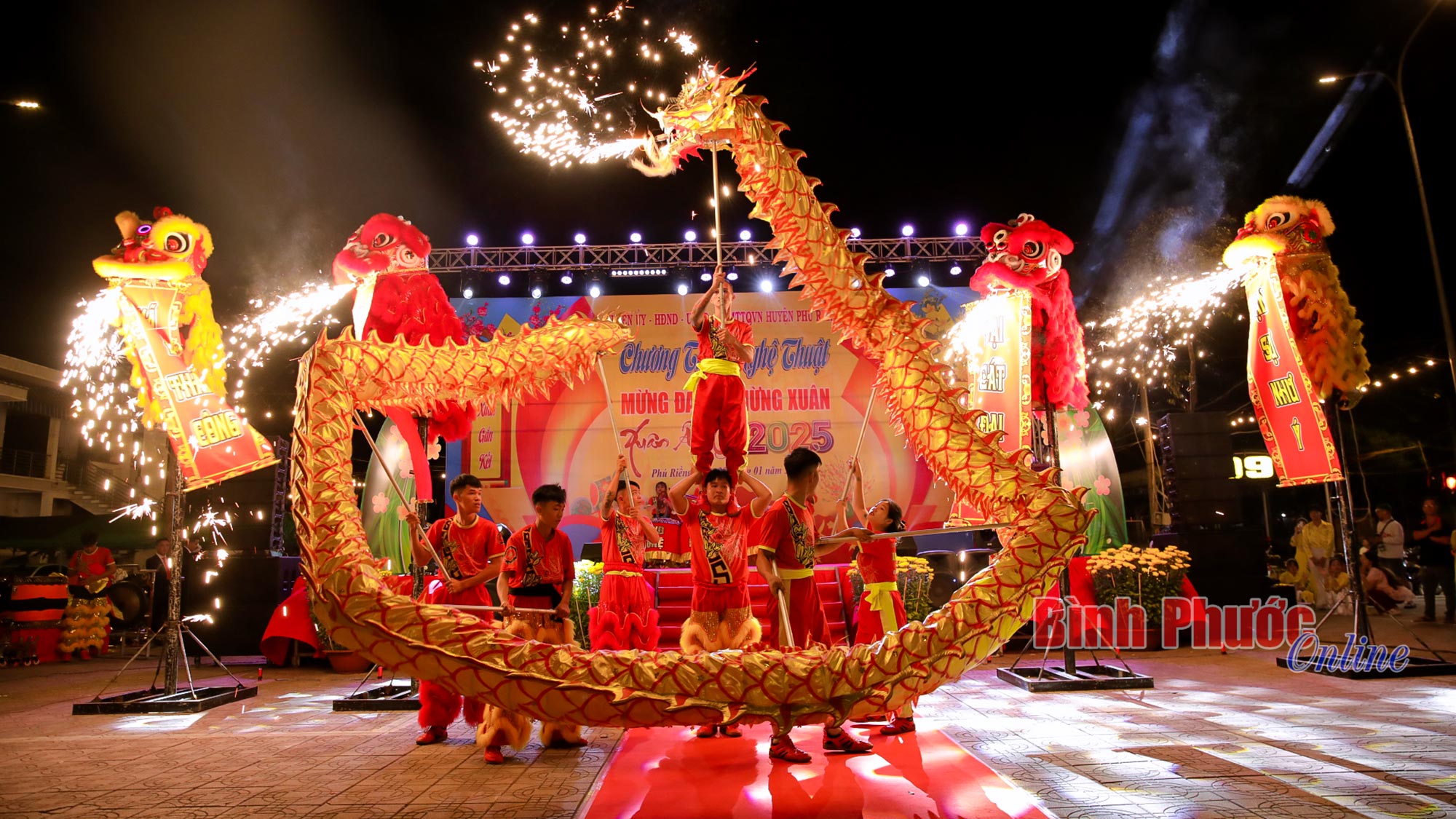 Phú Riềng rộn ràng sắc xuân đón giao thừa