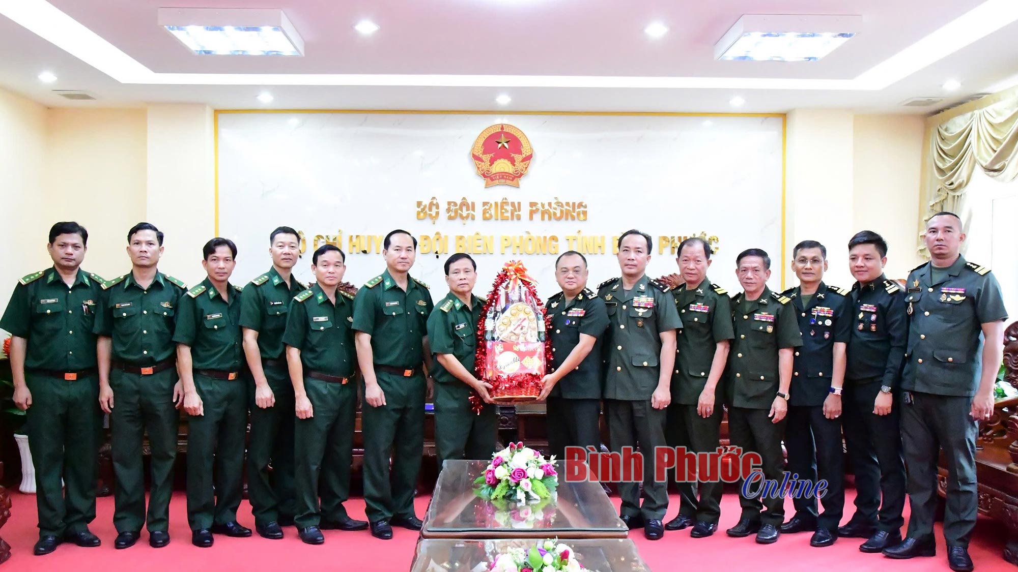 Thắm tình hữu nghị Việt Nam - Campuchia