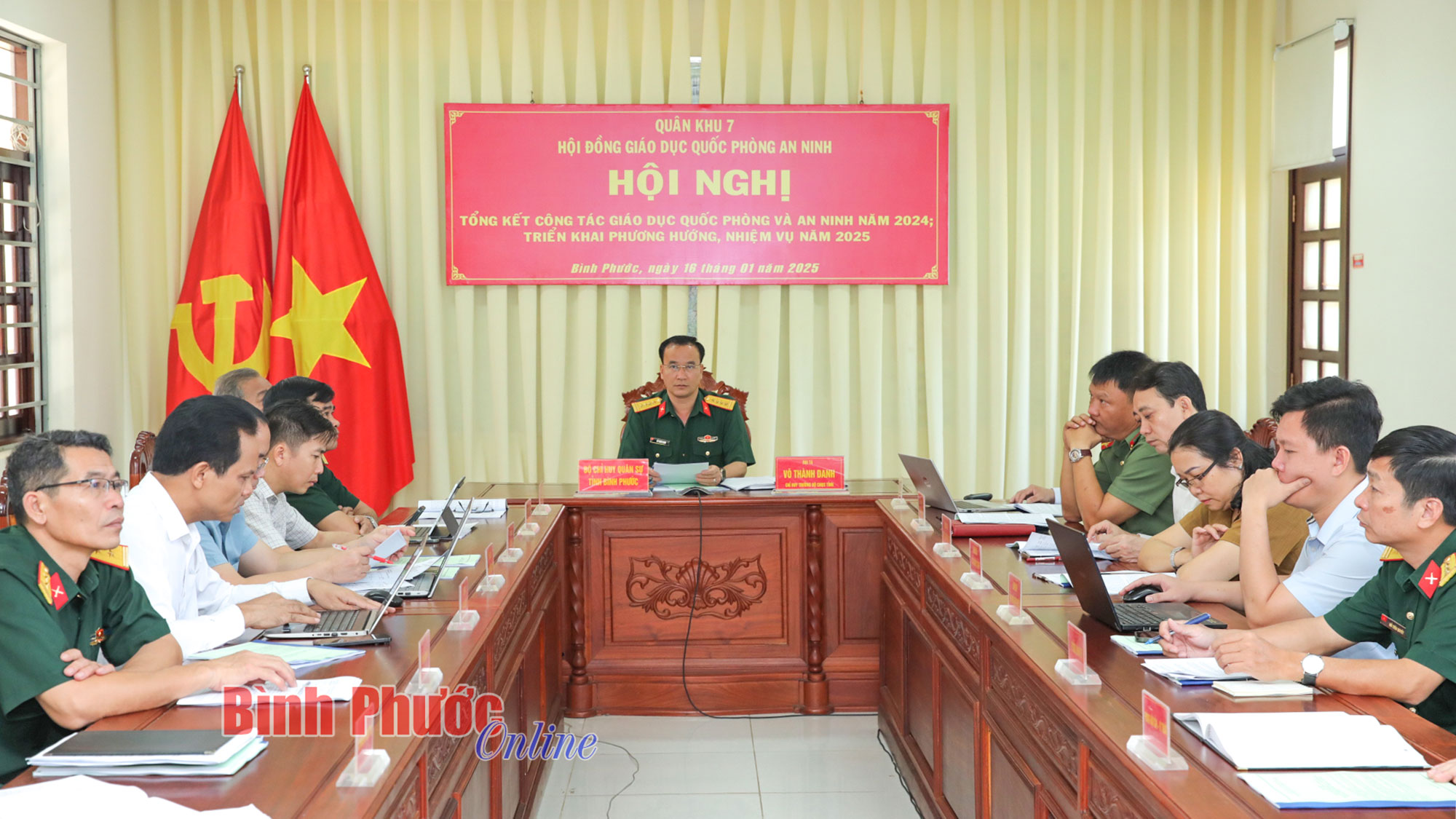 Quân khu 7 tổ chức 896 lớp bồi dưỡng kiến thức quốc phòng - an ninh