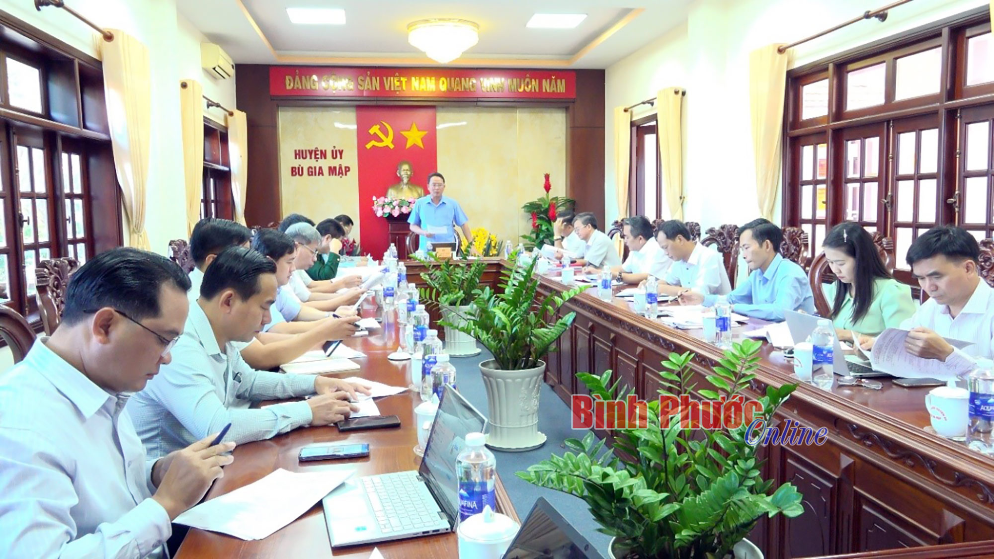 Xây dựng huyện biên giới vững mạnh