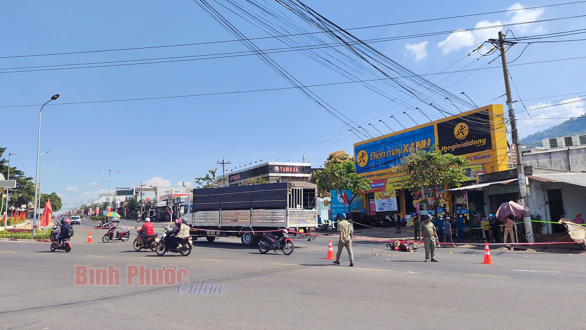 Xe tải va chạm xe máy, 1 người tử vong