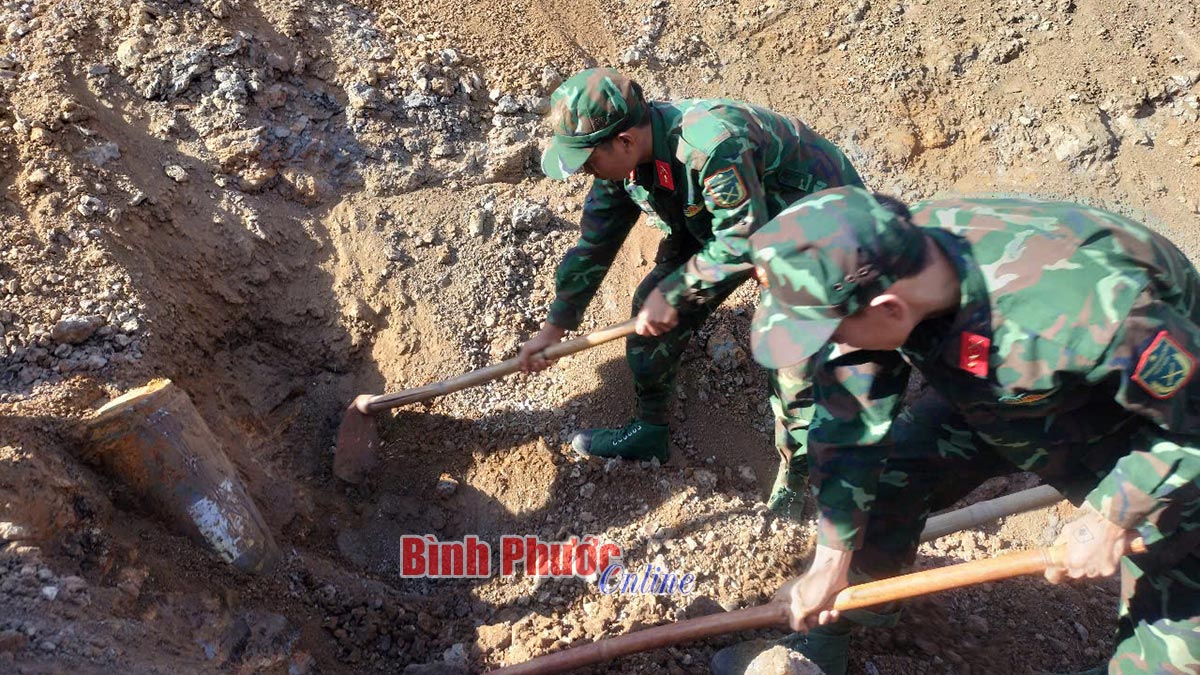 Xử lý an toàn quả bom 227kg