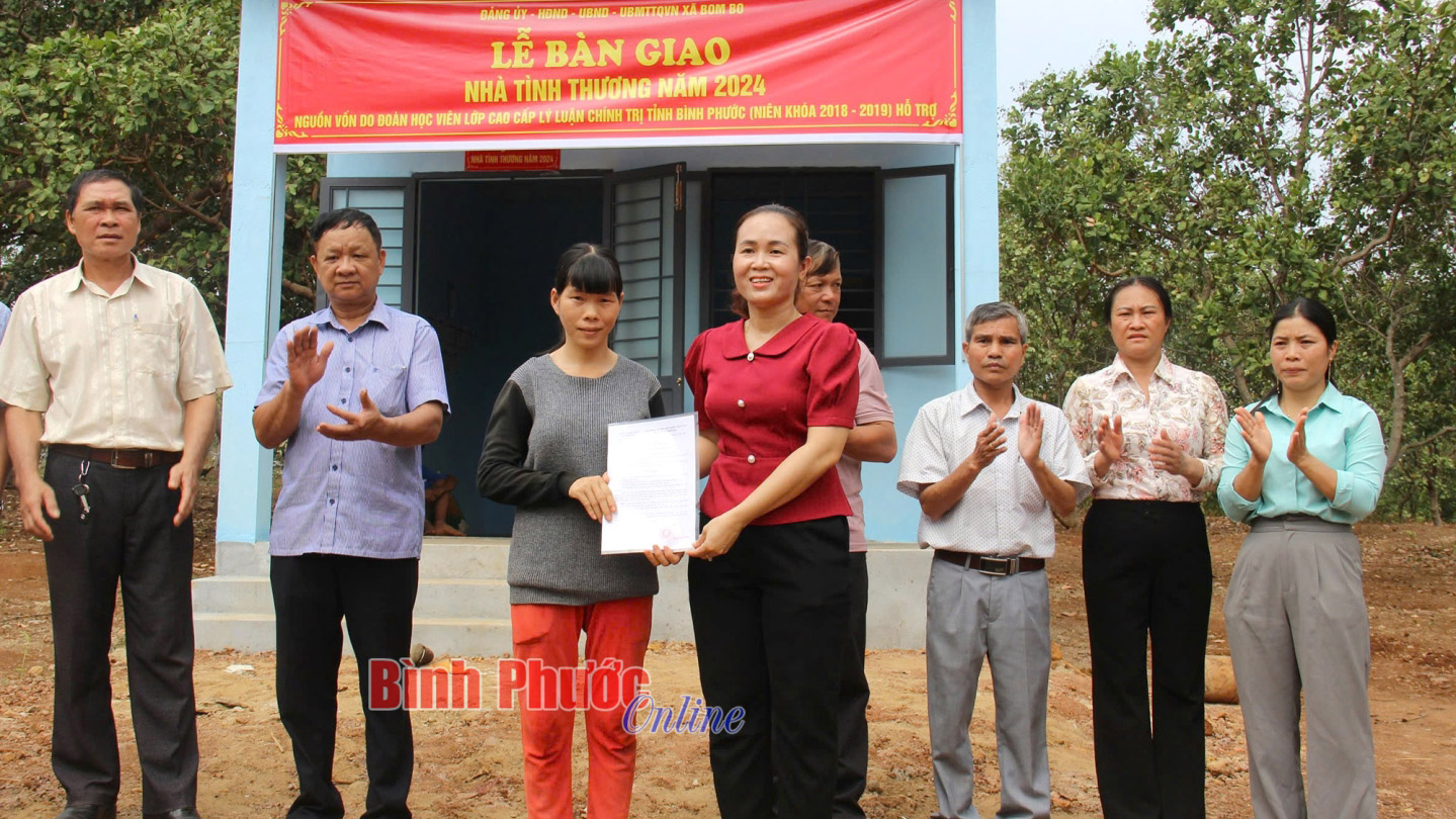 Xuân đoàn kết