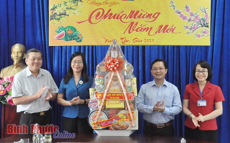 Bình Phước: Lãnh đạo tỉnh thăm, chúc Tết các cơ quan báo chí