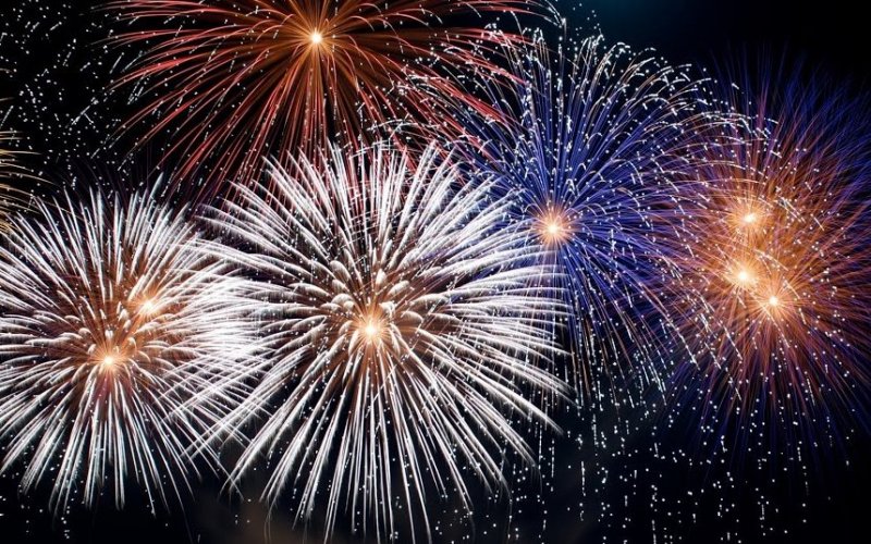 Bình Phước sẽ xem xét việc bắn pháo hoa đêm giao thừa