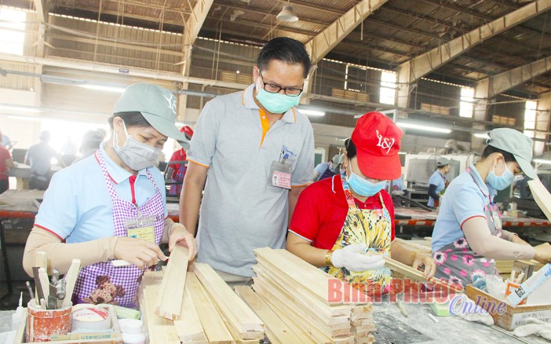 Doanh nghiệp nhiều kỳ vọng khởi sắc