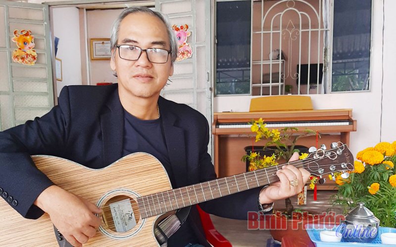 Tôi hát cho quê hương