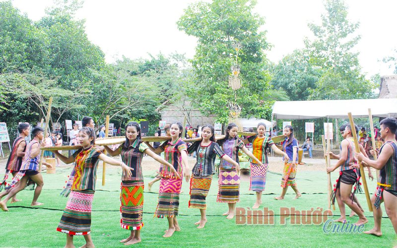 Về Bom Bo nghe khúc đại ngàn