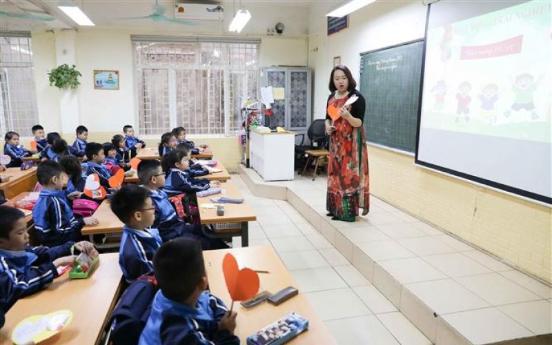 An toàn đón học sinh trở lại trường