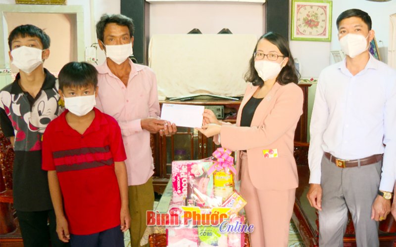 Chung tay chăm lo, bảo vệ quyền trẻ em