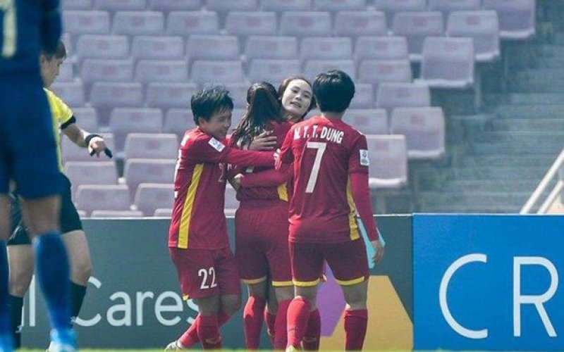 Đánh bại Thái Lan, tuyển nữ Việt Nam chạm tay vào vé dự World Cup