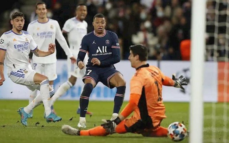 Kylian Mbappe đích thực là siêu sao