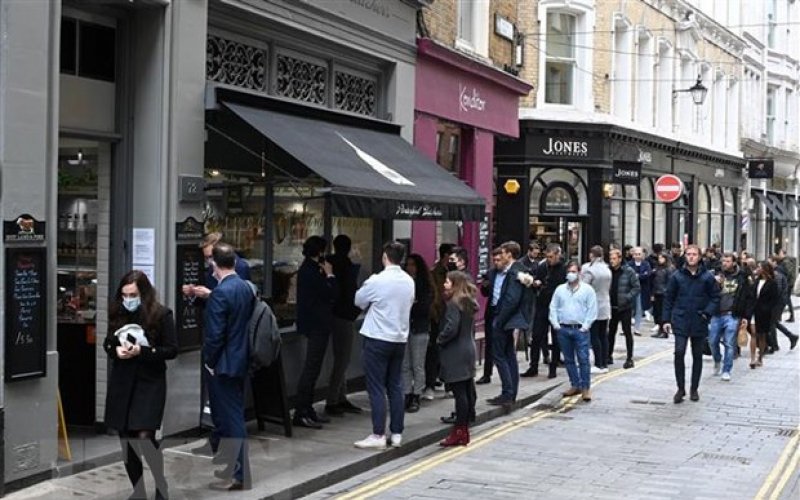 Lạm phát tại Anh tăng lên mức cao kỷ lục trong 30 năm qua