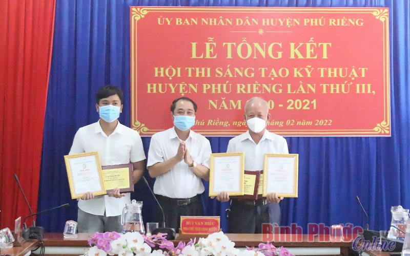 Phú Riềng có 1 sản phẩm đạt giải ba Hội thi sáng tạo kỹ thuật toàn quốc