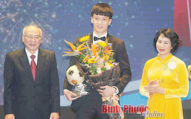 Quả bóng Vàng 2021 Nguyễn Hoàng Đức