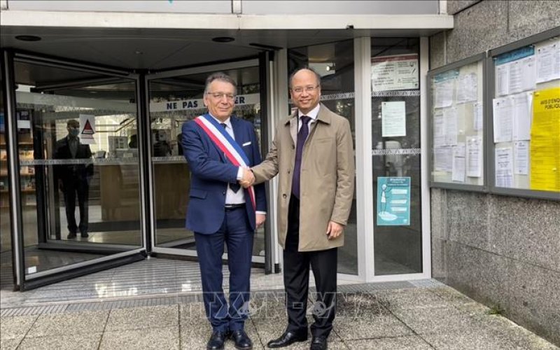 Tăng cường quan hệ hợp tác hữu nghị truyền thống giữa Việt Nam và Pháp