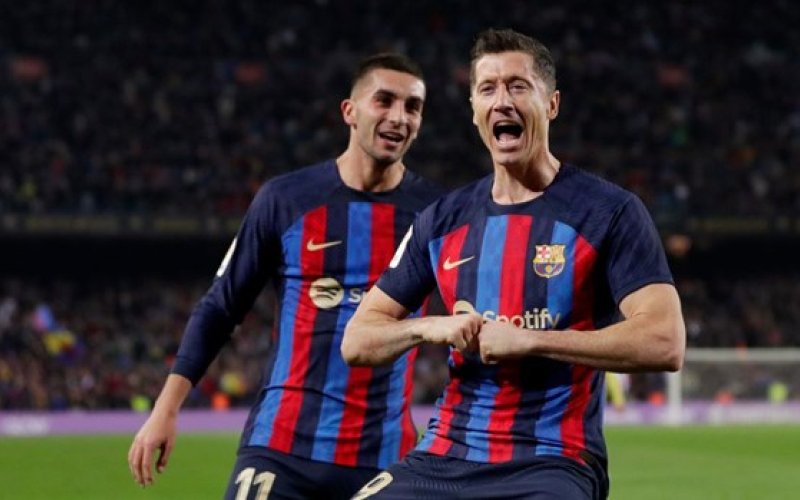 Barcelona chắc ngôi đầu, chạy đà thuận lợi cho 'đại chiến' với M.U