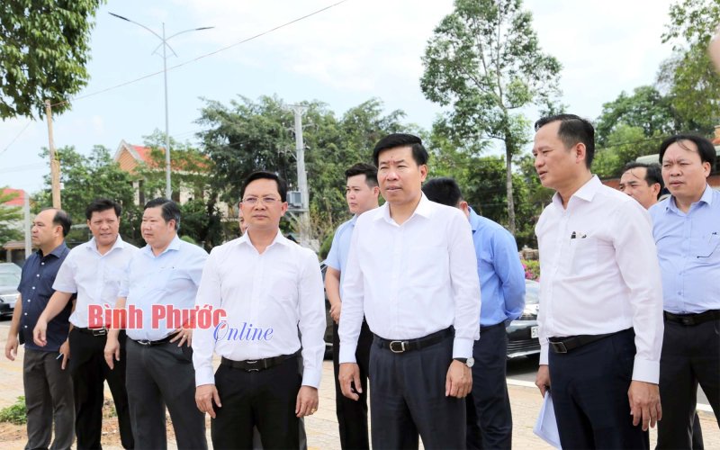 Bí thư Tỉnh ủy Nguyễn Mạnh Cường khảo sát các dự án tại Đồng Xoài